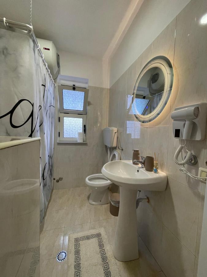 Leo'S Apartment Σκόδρα Εξωτερικό φωτογραφία